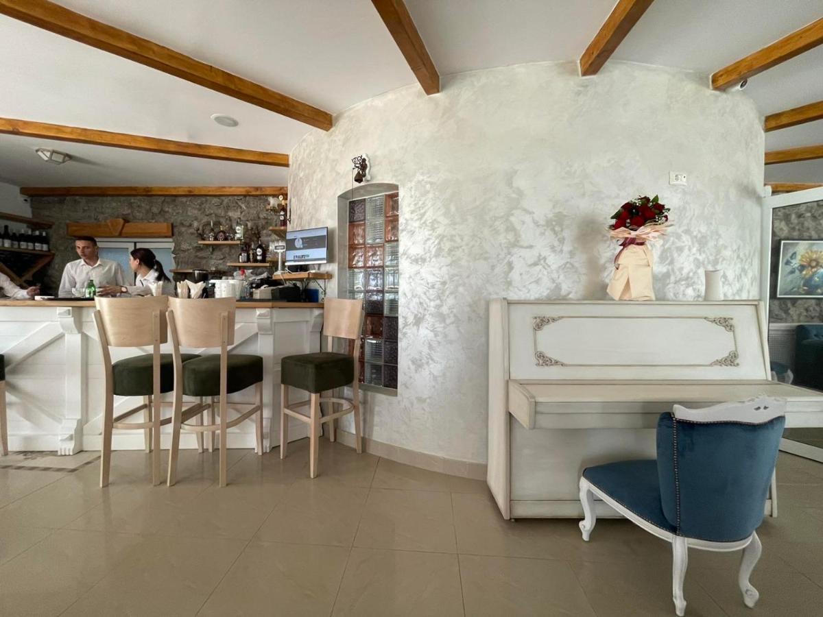 Garni Hotel Oblacinsko Jezero Oblacina Экстерьер фото
