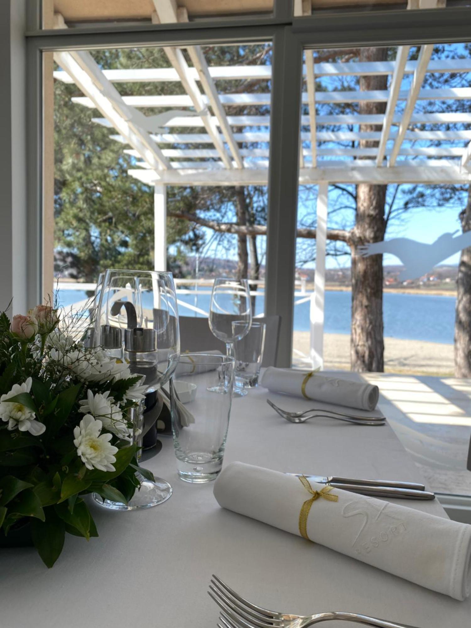 Garni Hotel Oblacinsko Jezero Oblacina Экстерьер фото